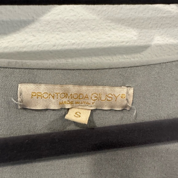 Italian made 100% silk light grey tunic/blouse w lace trim S - Picture 5 of 6